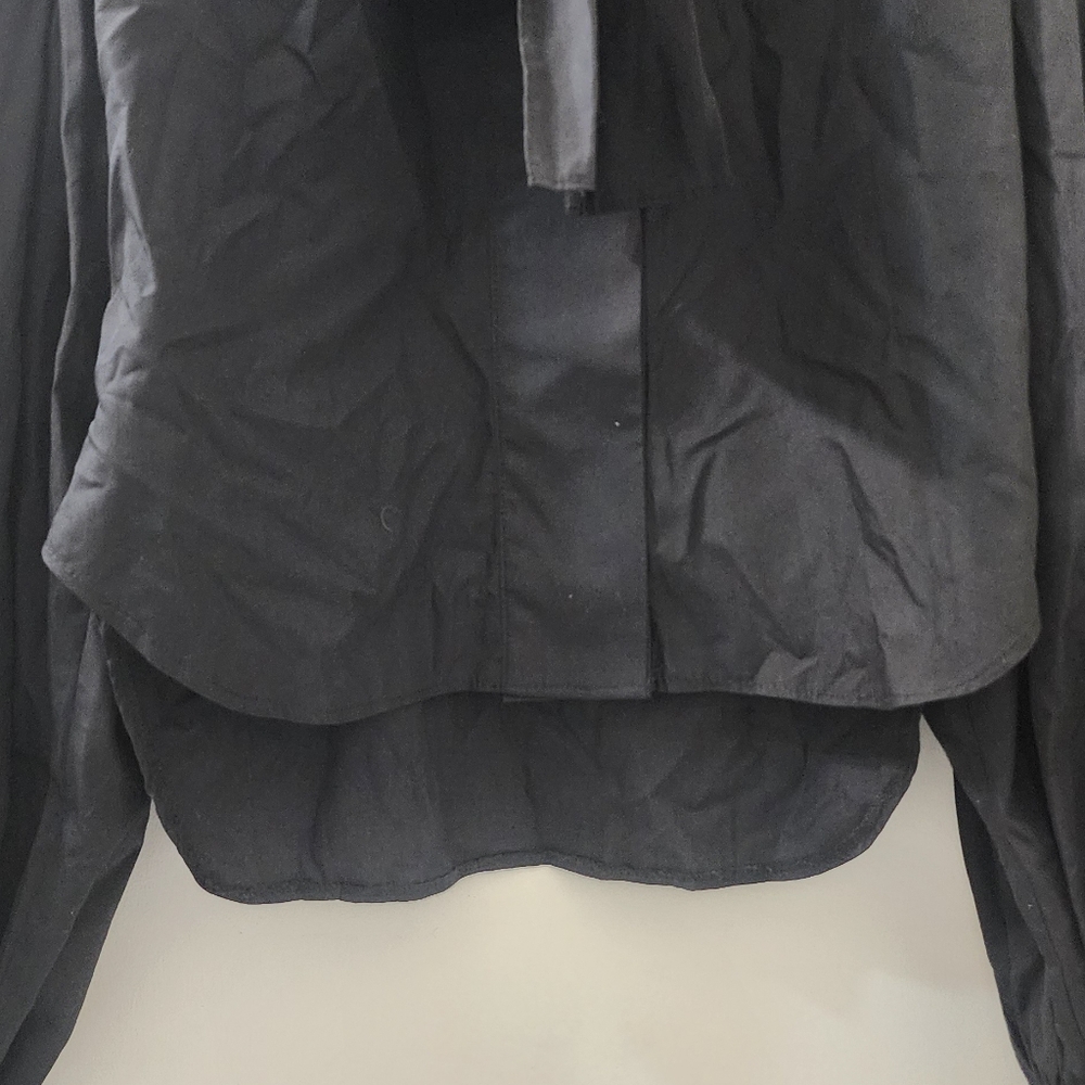 Hugo Espina Elegant Black Women's Top with Bow Detail‎ - Picture 5 of 11